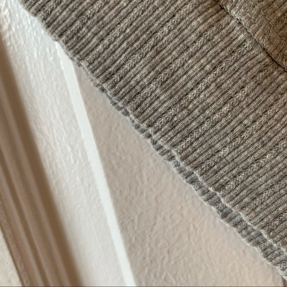 Monrow Heather Pointelle Cowl Raglan Sweatshirt Grey - Picture 6 of 9